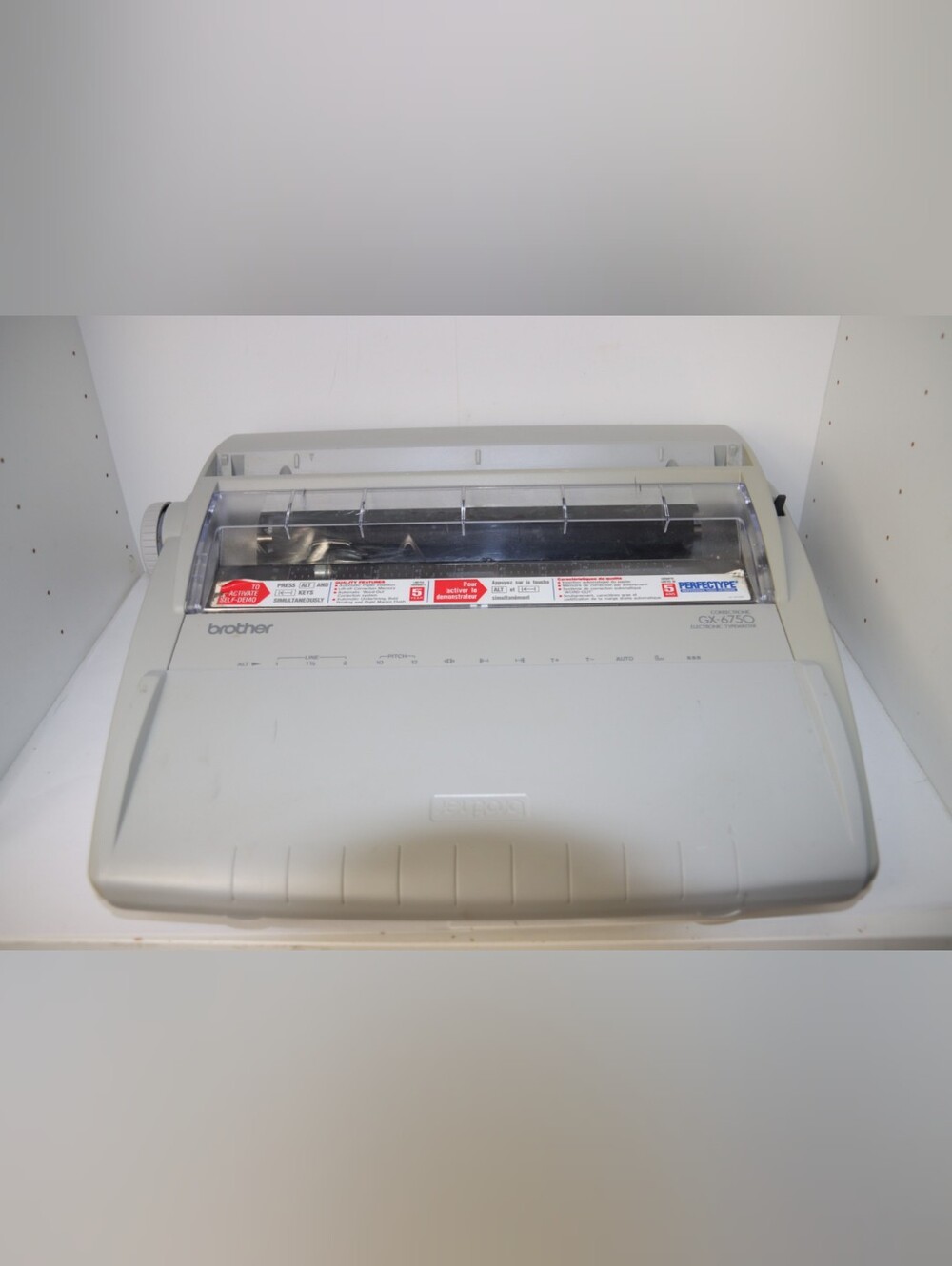 Brother GX-6750 Electronic Typewriter